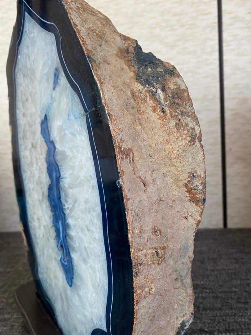 瑪瑙　パワーストーン　特大　天然石　台座付　ブルー　メノウ　水晶