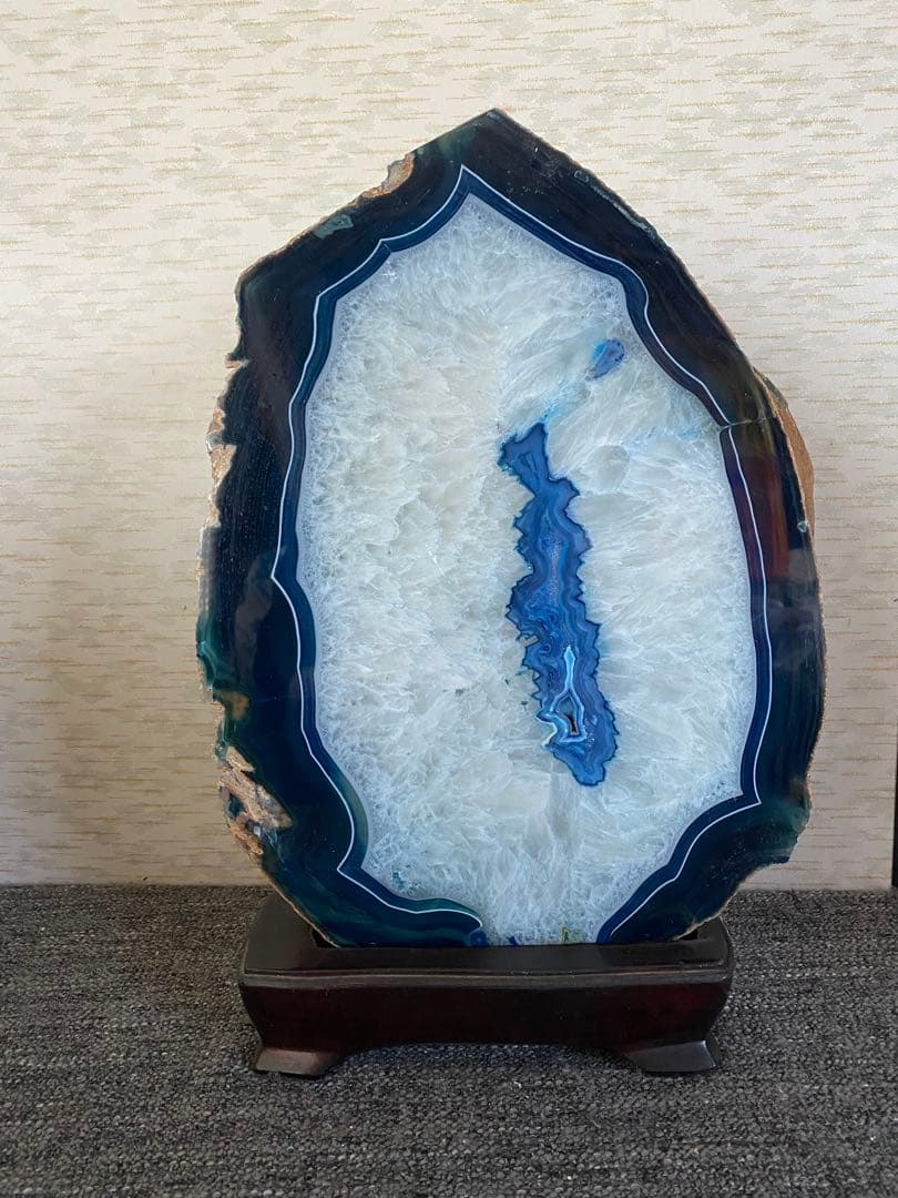 瑪瑙　パワーストーン　特大　天然石　台座付　ブルー　メノウ　水晶