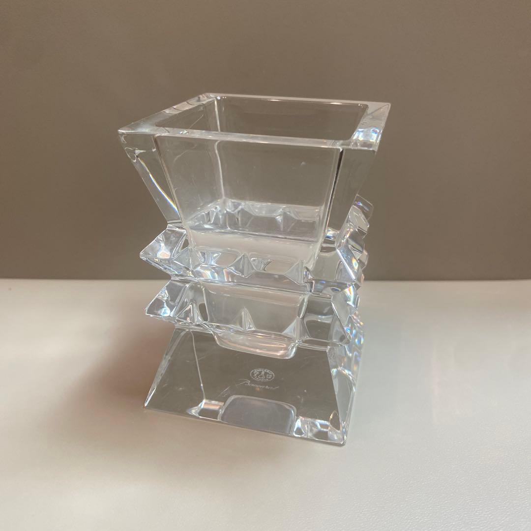 お値下げ不可‼️☆Baccarat☆コロンビーヌ　フラワーベース　花瓶