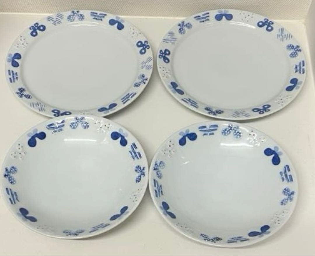 砥部焼　皐月窯　チョウ　7寸リム皿2枚　6寸浅鉢2枚　4枚セット