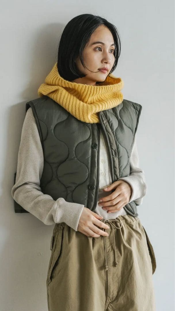HYKE 美品⭐️ハイクキルティングベストQUILTED CROPPED VEST