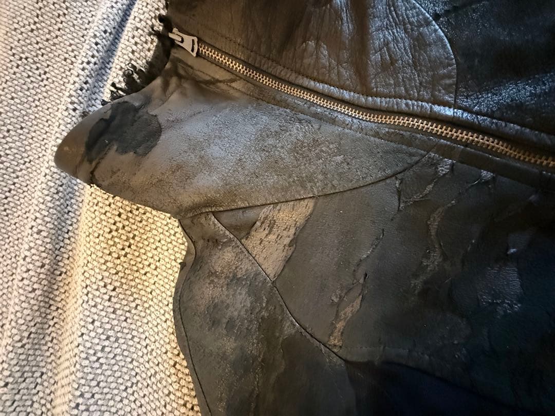 l*x様 FAGASSENT レザーコンビジャンパー