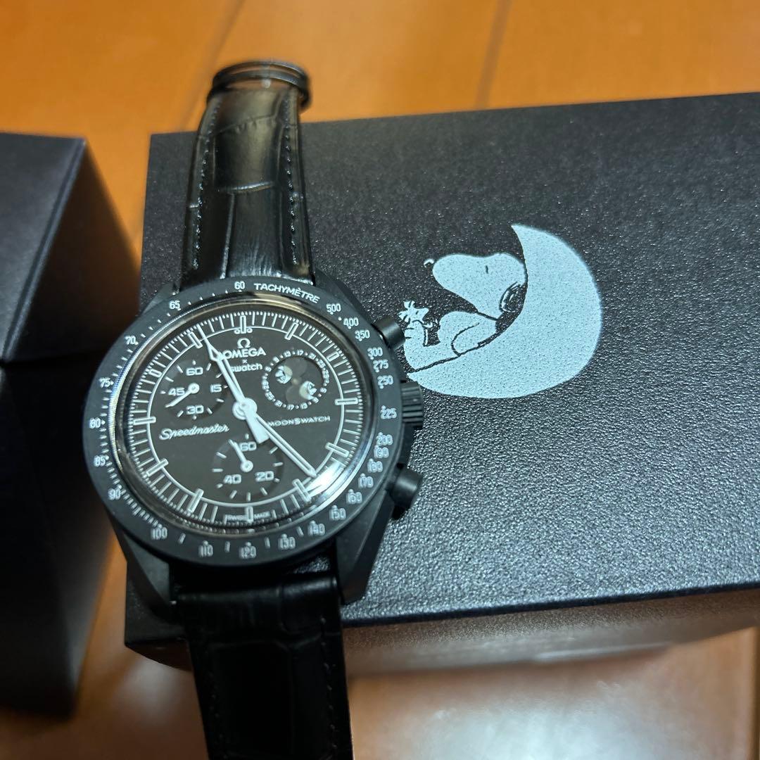 Swatch MISSION TO THE MOONPHASEスヌーピー黒オメガ