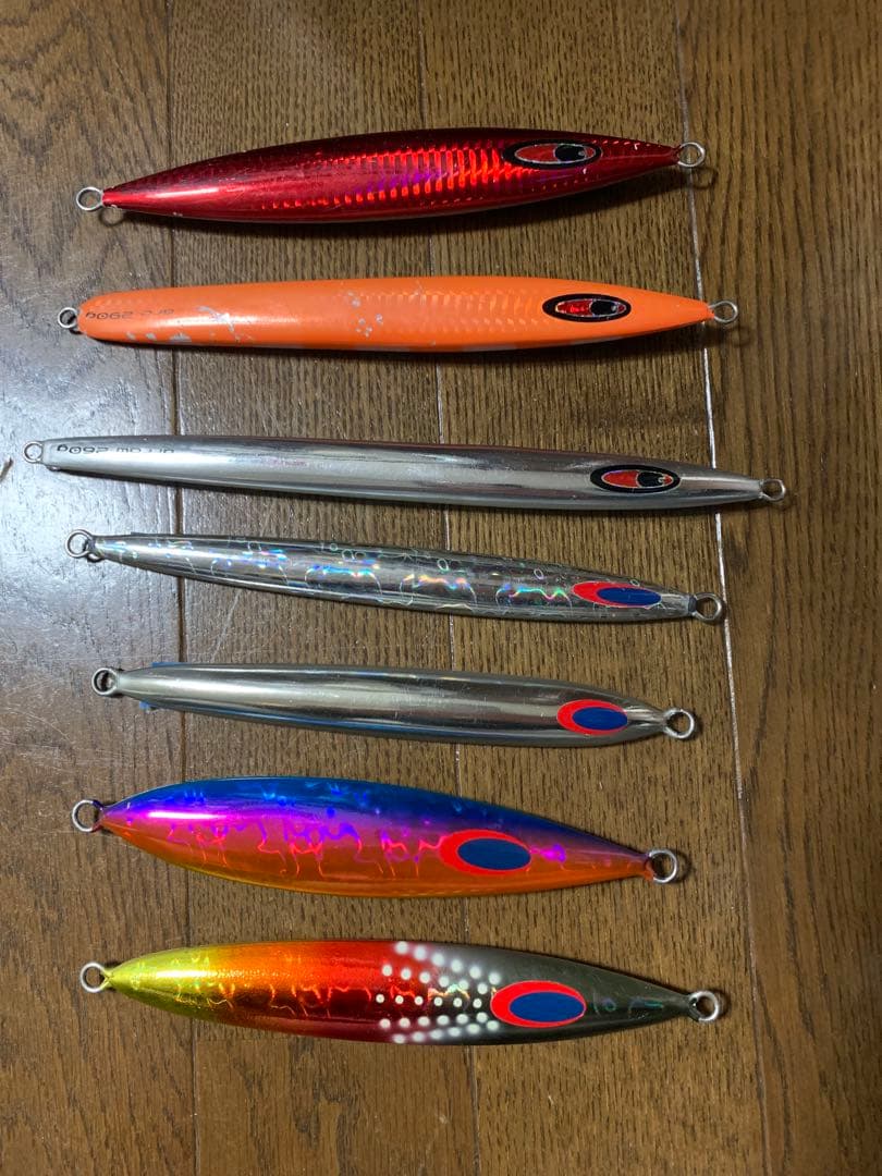 スロージギング メダルジグ、バッグ、フックセット 180g〜380g