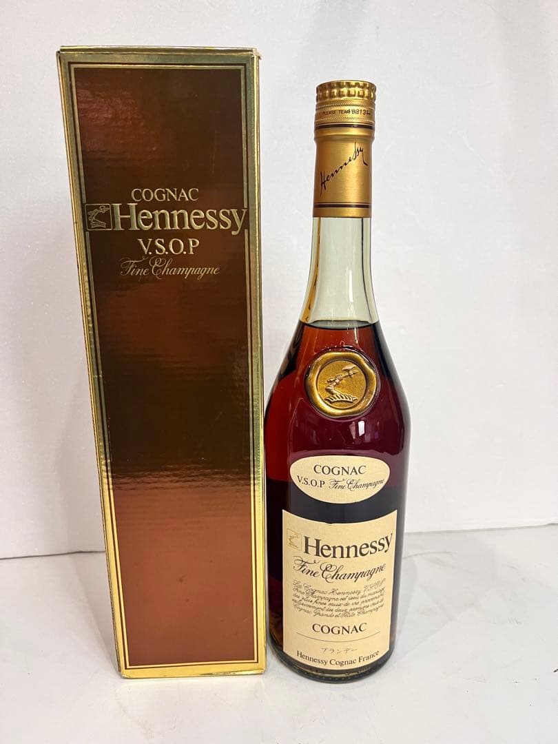 Hennessy ヘネシー ブランデー 未開栓V.S.O.P700ml 40%