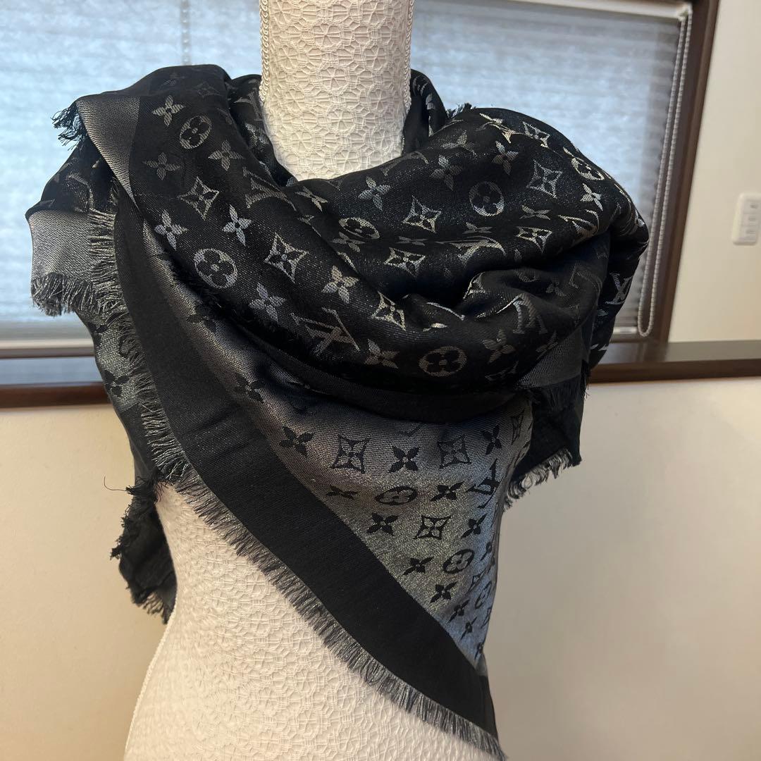ルイヴィトン　ショール・モノグラム シャイン　黒シルバー　リバーシブル