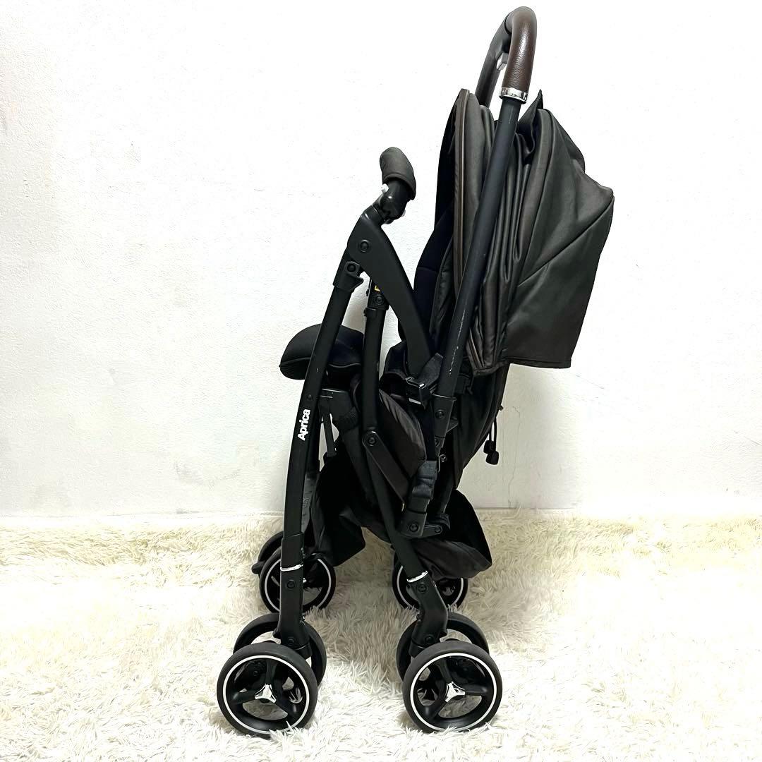 アップリカ　ラクーナクッションフリー AB 2162166 Aprica