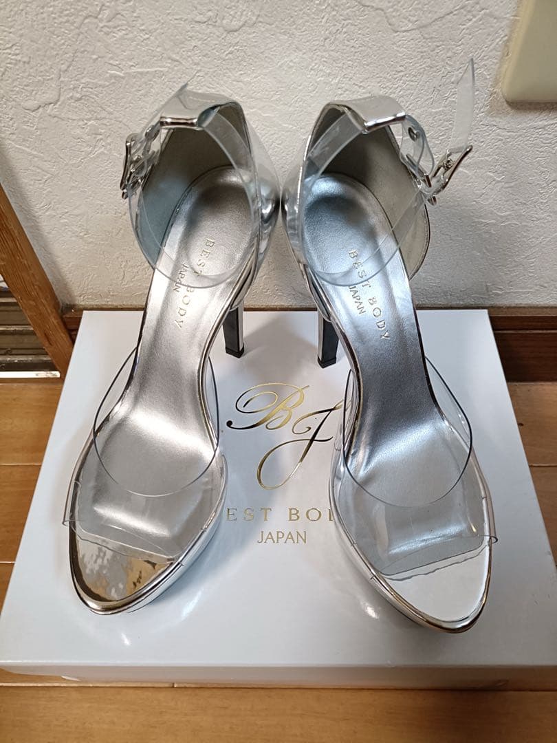 【BBJ公式】ベストボディジャパン 公式ヒール シルバー 23.5cm