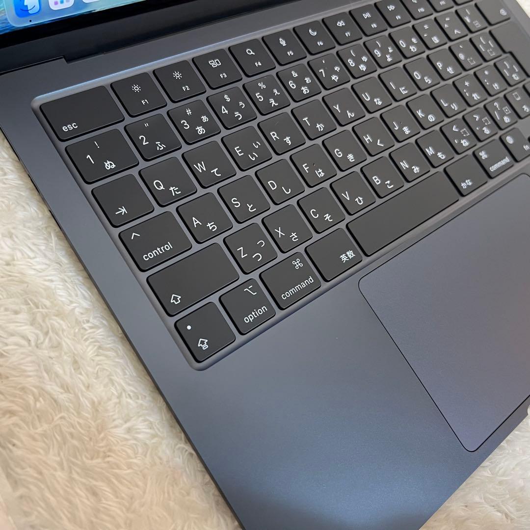 ★MacBook Air M2 8GB/256GB 2022ミッドナイト
