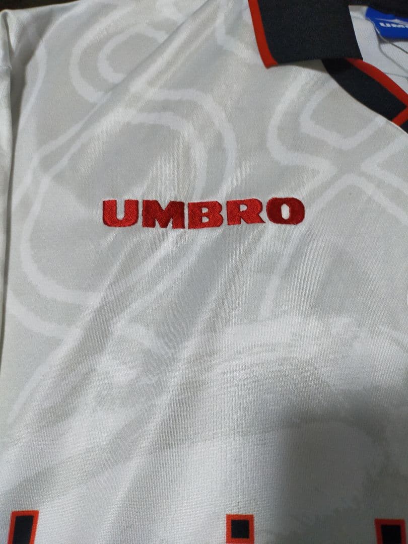 新品 UMBRO Diaspora skate boards ゲームシャツ