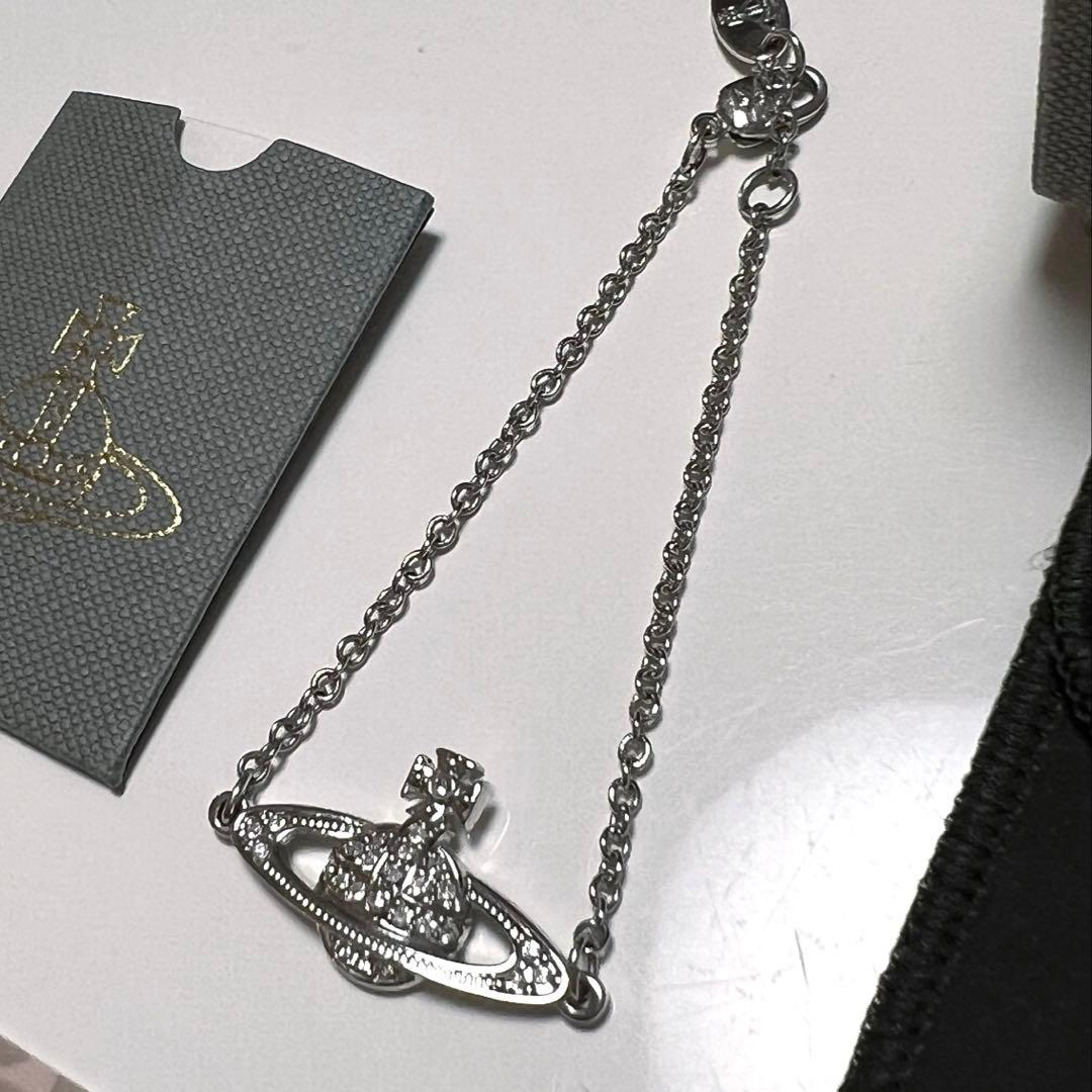 Vivienne Westwood シルバーカラー　ブレスレット