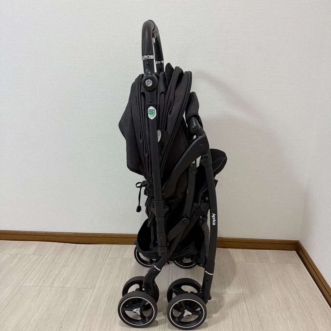 【美品】2023年製 アップリカ ラクーナクッションフリー プラスAB