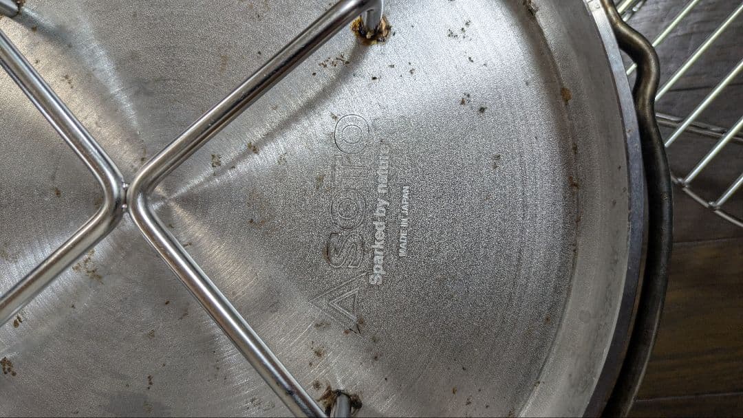 SOTO ダッチオーブン 10インチ？