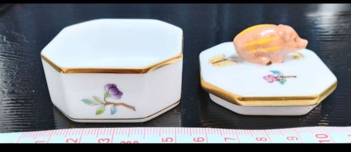 ヘレンド 干支 猪 亥 ウリボウ 瓜坊 ボンボ二エール 小物入れ 1点 八角