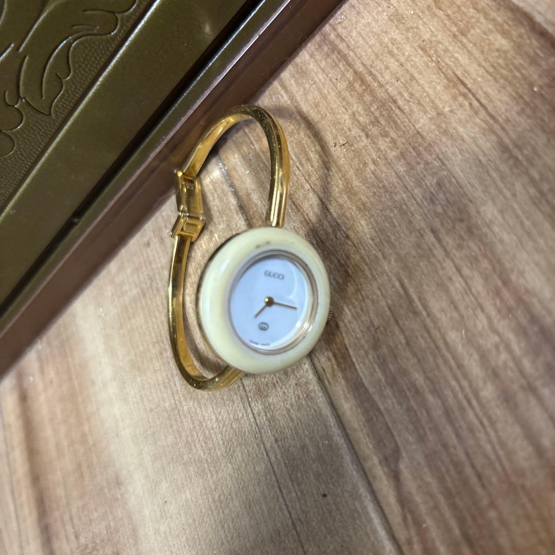 GUCCI レディース　アンティーク　チェンジベゼル　クォーツ
