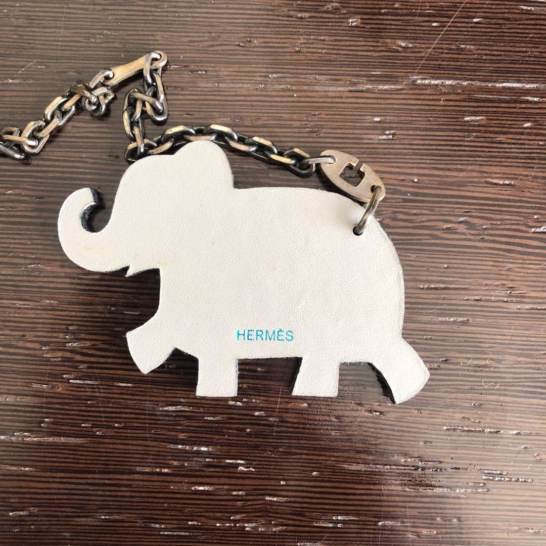 【美品】エルメスのゾウチャーム