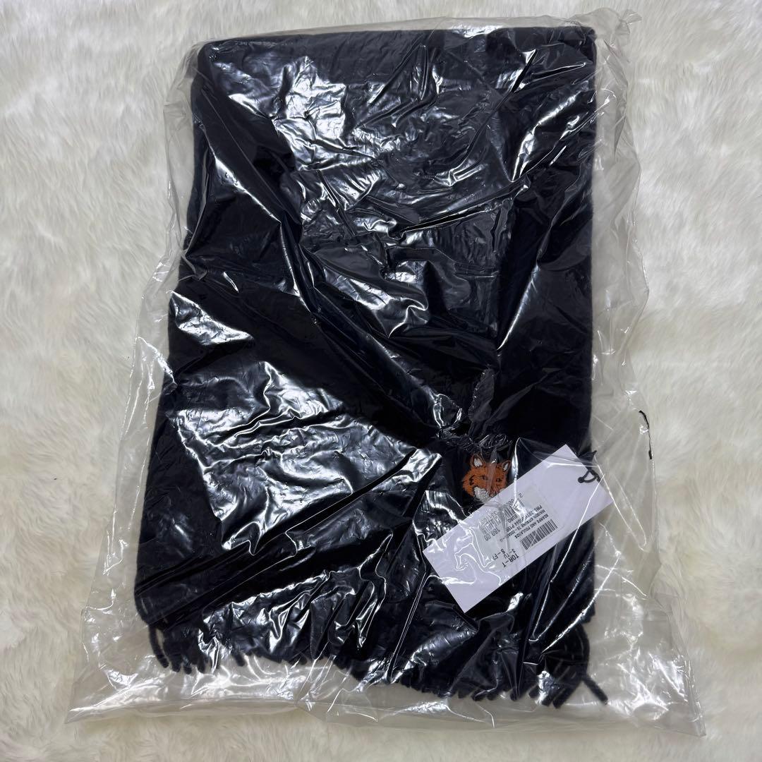 MAISON KITSUNE メゾンキツネ フォックスマフラー　ブラック