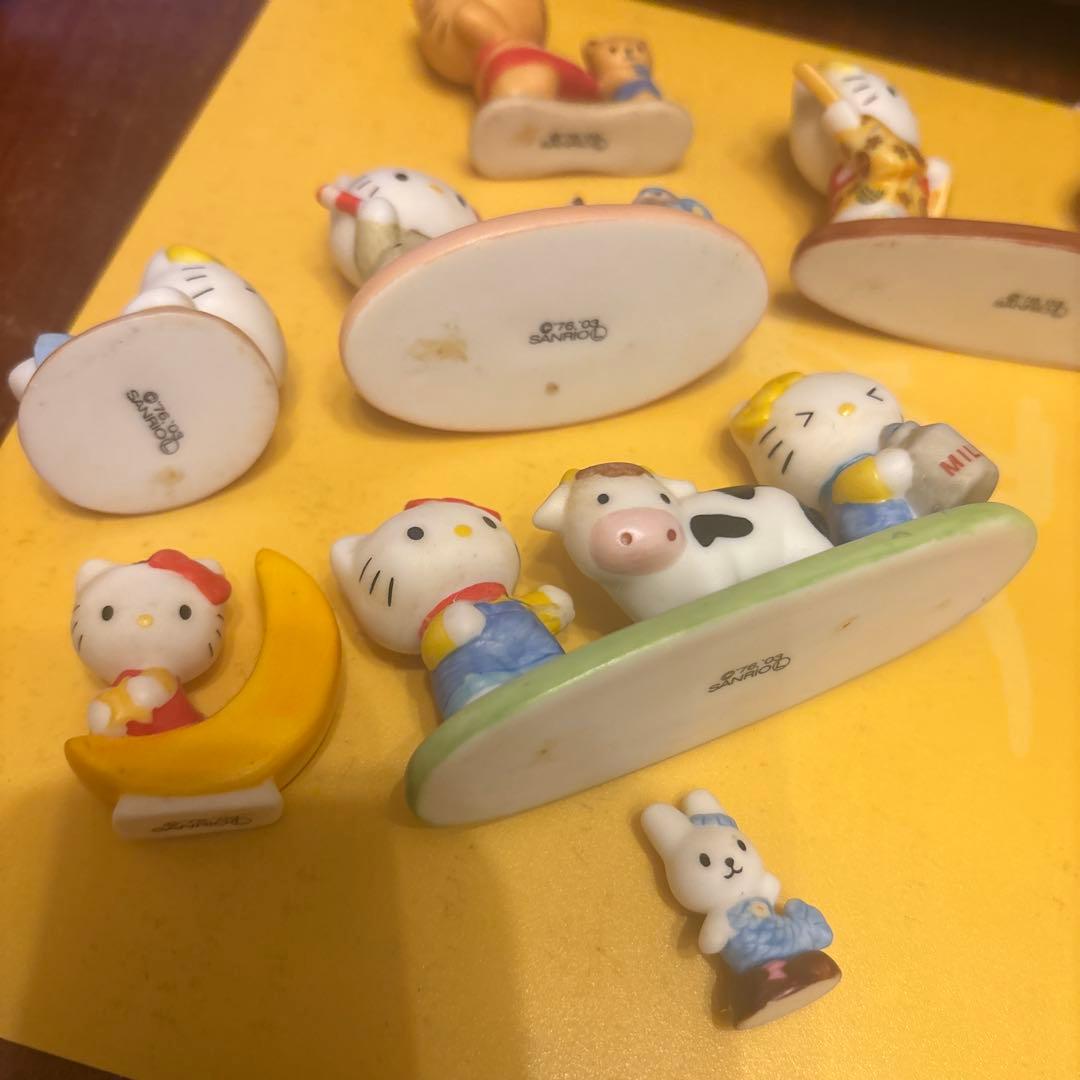 千趣会　ハローキティ 陶器製フィギュア　１３個