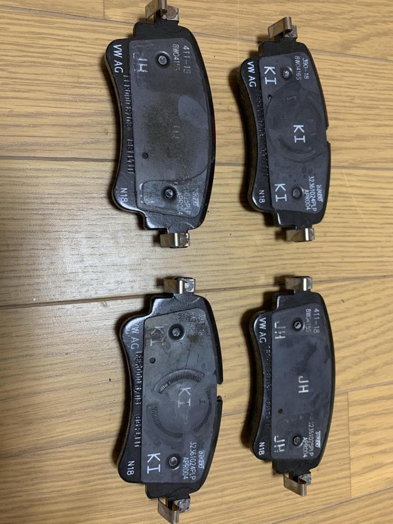 アウディ純正 S5 F5 ブレーキパッドフロント/リアセット