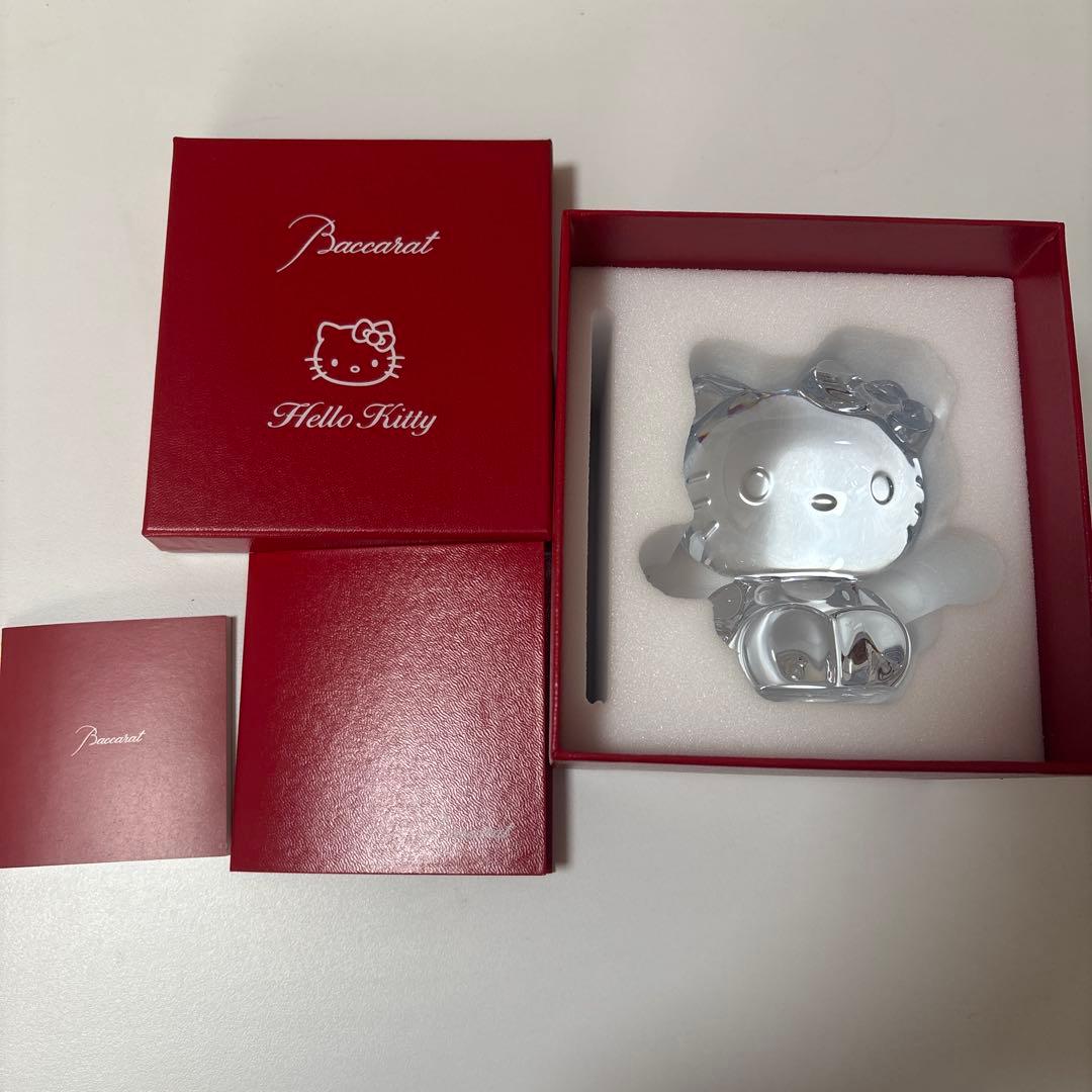 Baccarat ハローキティ　クリスタルフィギュア