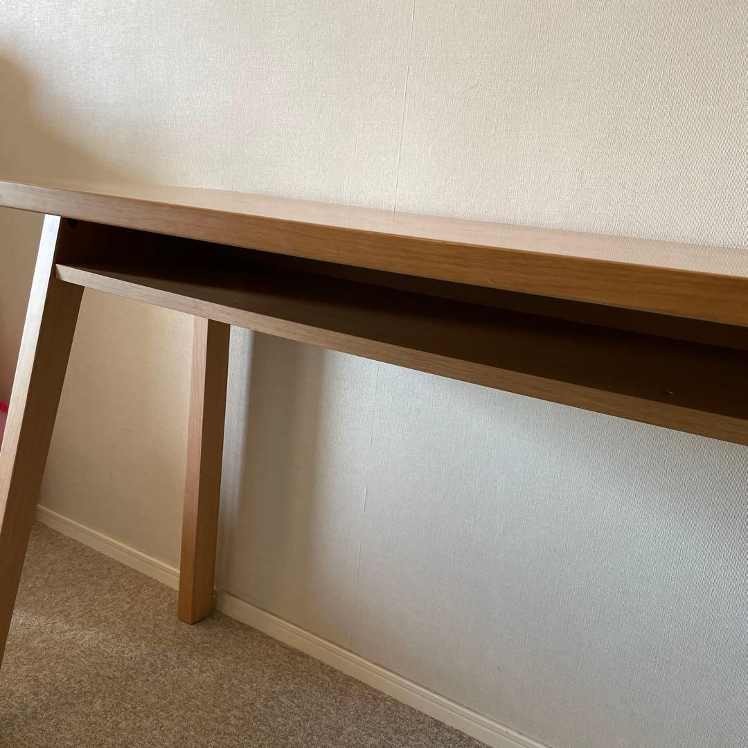 オカムラ　リュブレ　机　86NA2F w1200mm