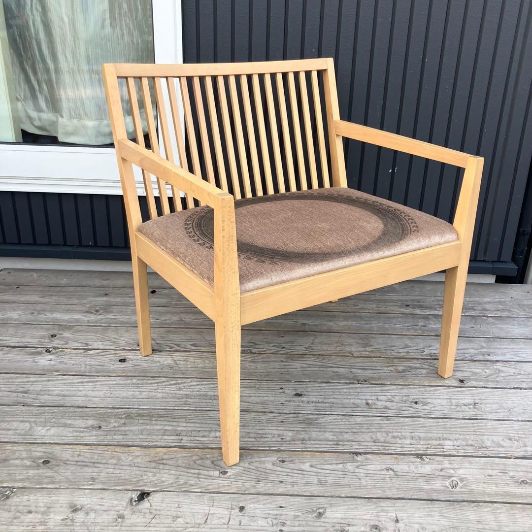 ① 北欧レトロ アダル セージ アームチェア 無垢材 木製椅子 ダイニングチェア