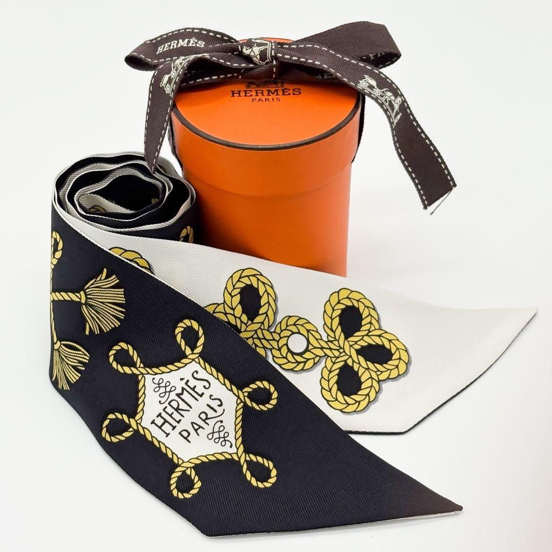 ♡美品♡ エルメス HERMES ツイリー 飾緒とブランデンブルク飾り