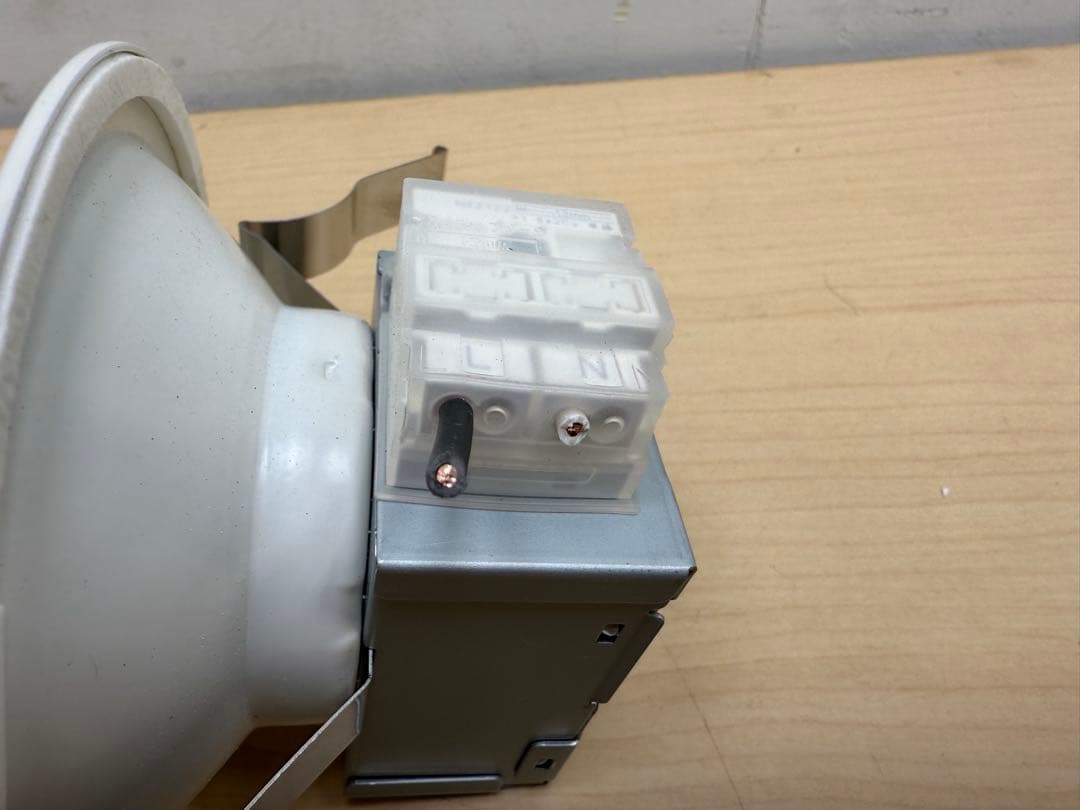 SK361☆展示品☆大光電気☆LED☆ダウンライト☆DDL-6132YW☆25年