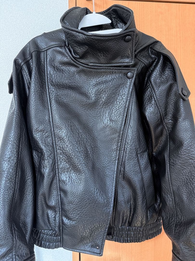 も*ね様 ZARA フェイクレザージャケット