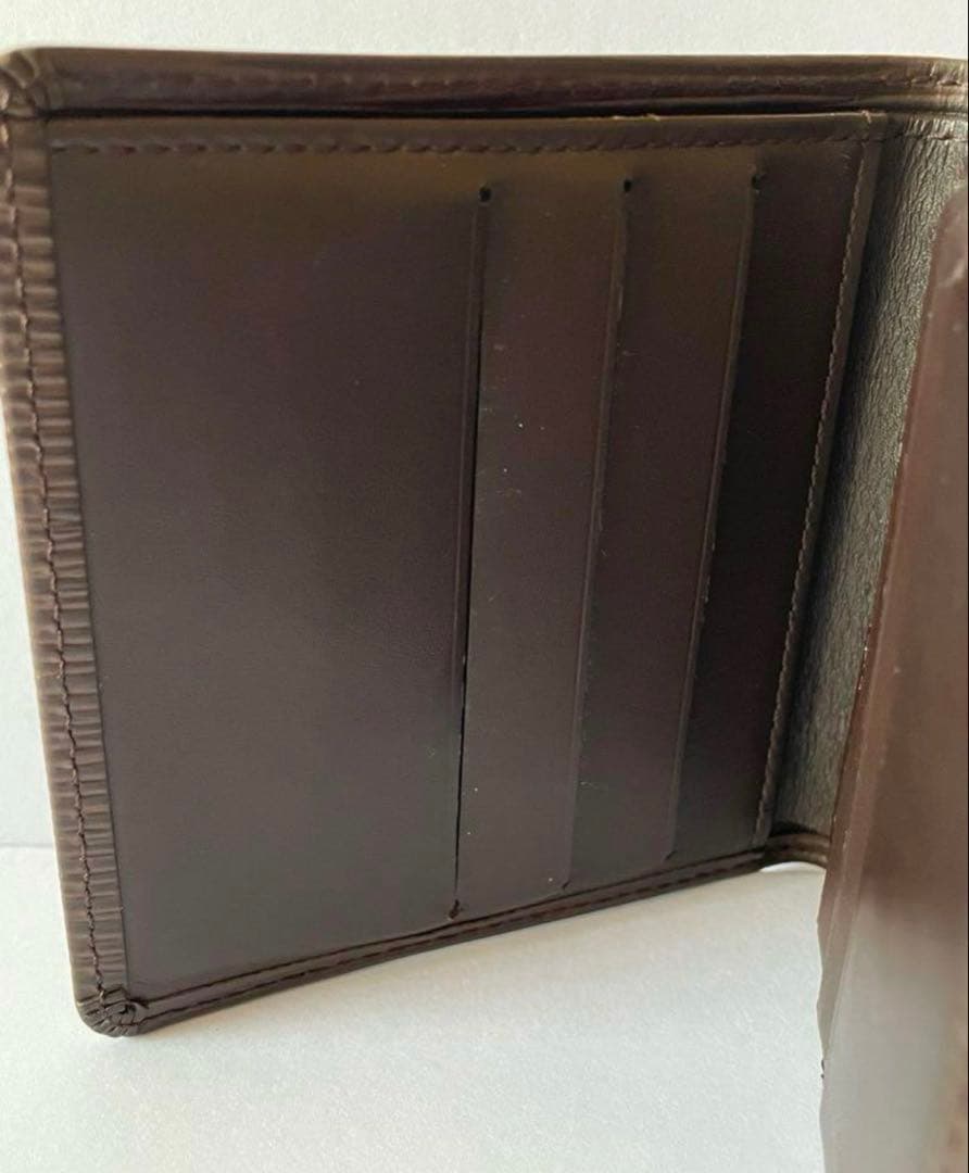 LVエピ　焦茶二つ折り財布　焦茶