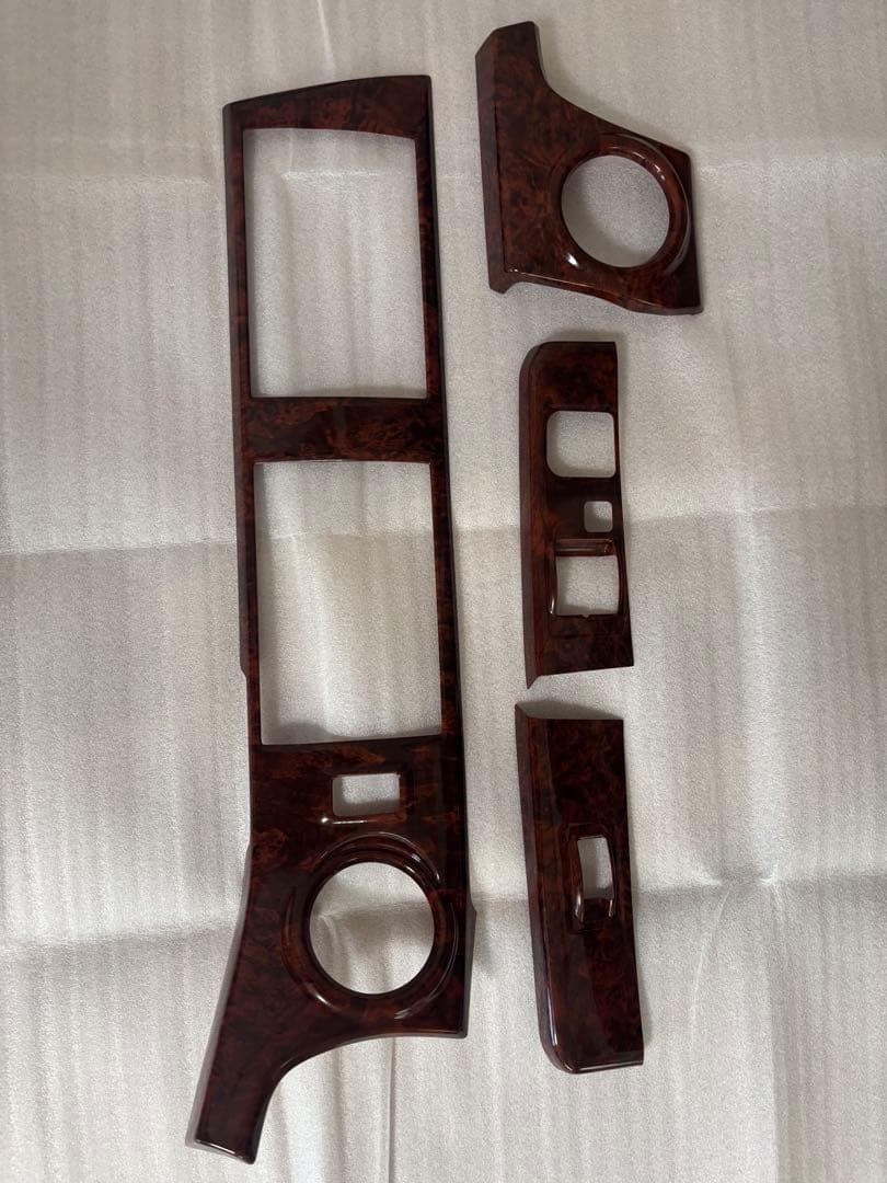 17プロフィア　ウッド調パネル　4P