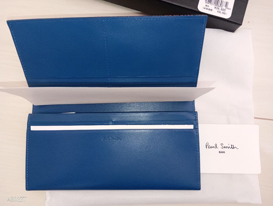 Paul Smith長財布 　プレゼントに　定価39600円新品未使用