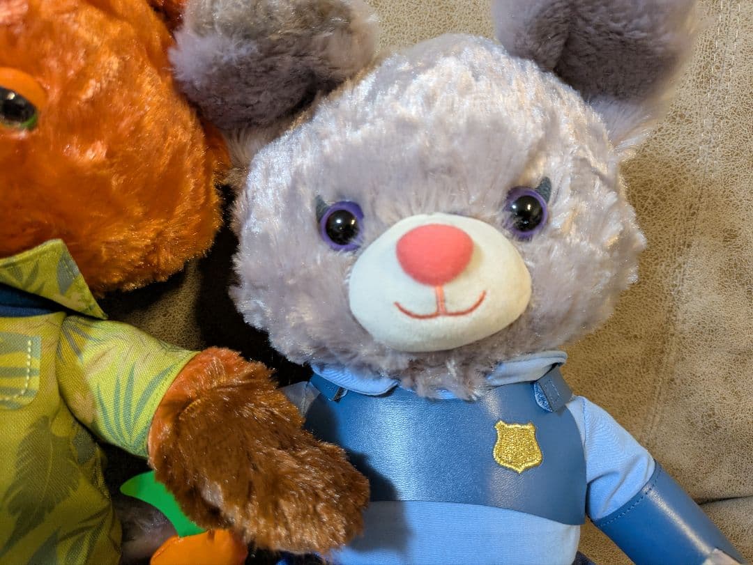 ★DISNEY STORE　 新品タグ付　お顔厳選　 ギフト　プレゼント