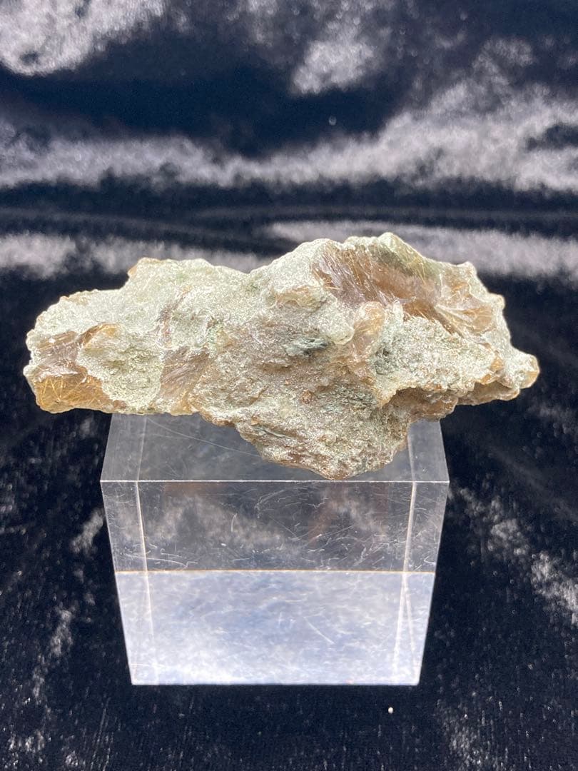 ルチルクォーツ 原石 インド ヒマチャル産 天然石 パワーストーン 金運最強