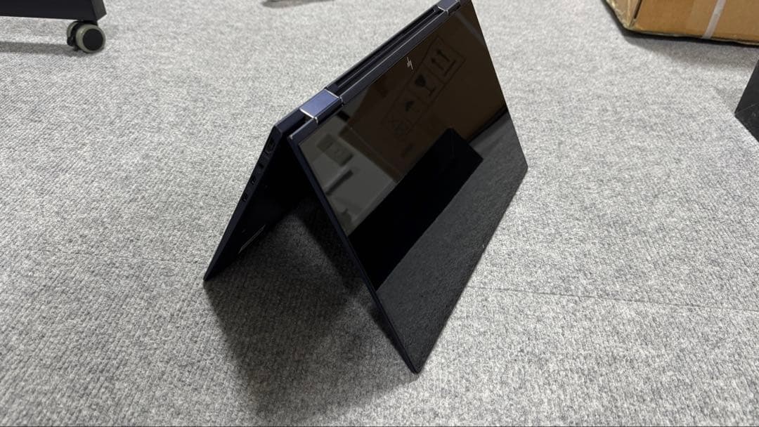 hp dragonfly i5-8265U メモリ8GB SSD256GB