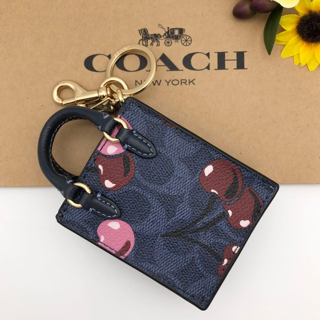 COACH ★大人気★ ミニトート バッグチャーム チェリー デニム 新品