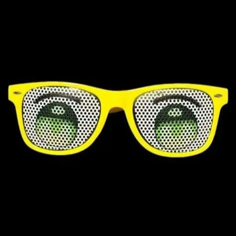 ぷりっつ 6時のおやつ AMPTAKxCOLORS サングラス