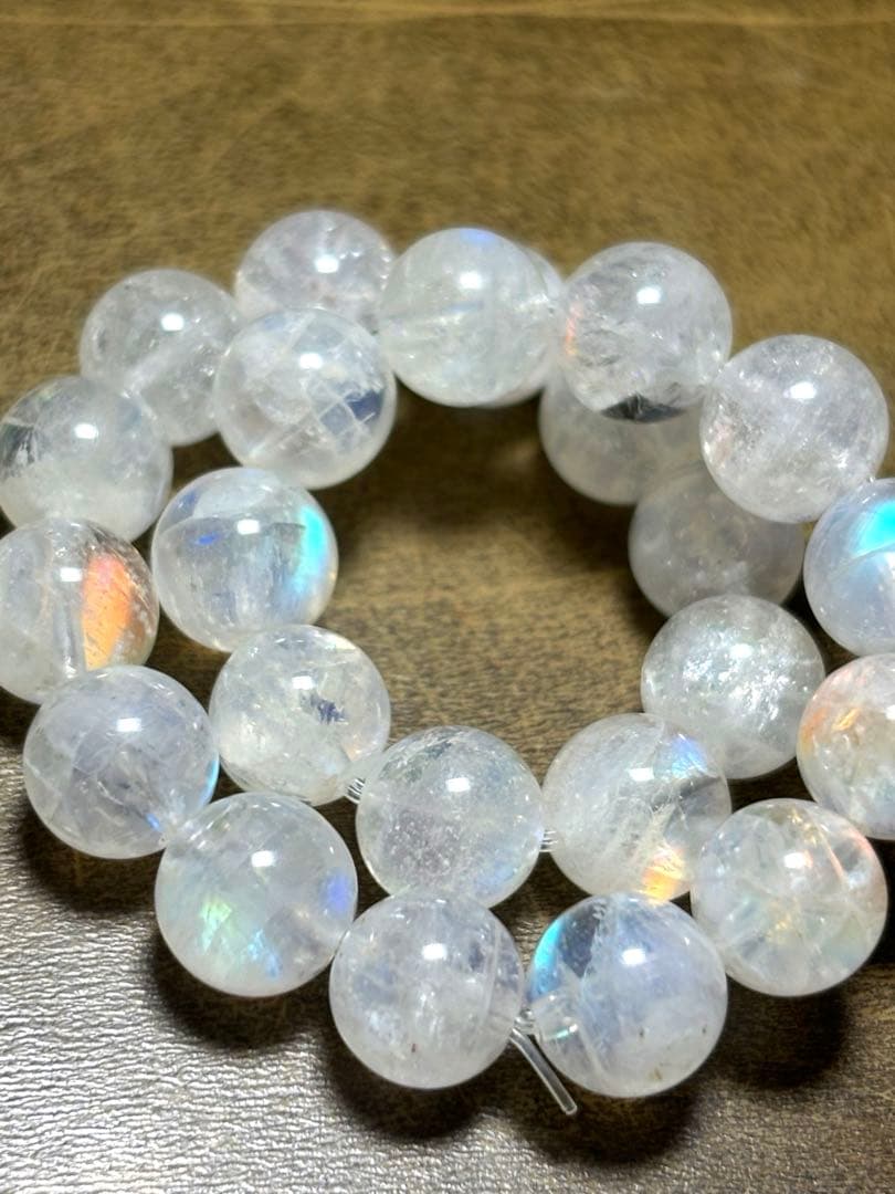 マダガスカル産　レインボームーンストーン　ブレスレット8.1〜8.3㎜（新品）