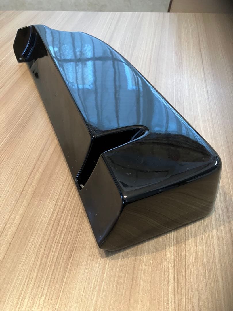 エアーズロックジャパン キャラバン フロントテーブル ピアノブラック　used品