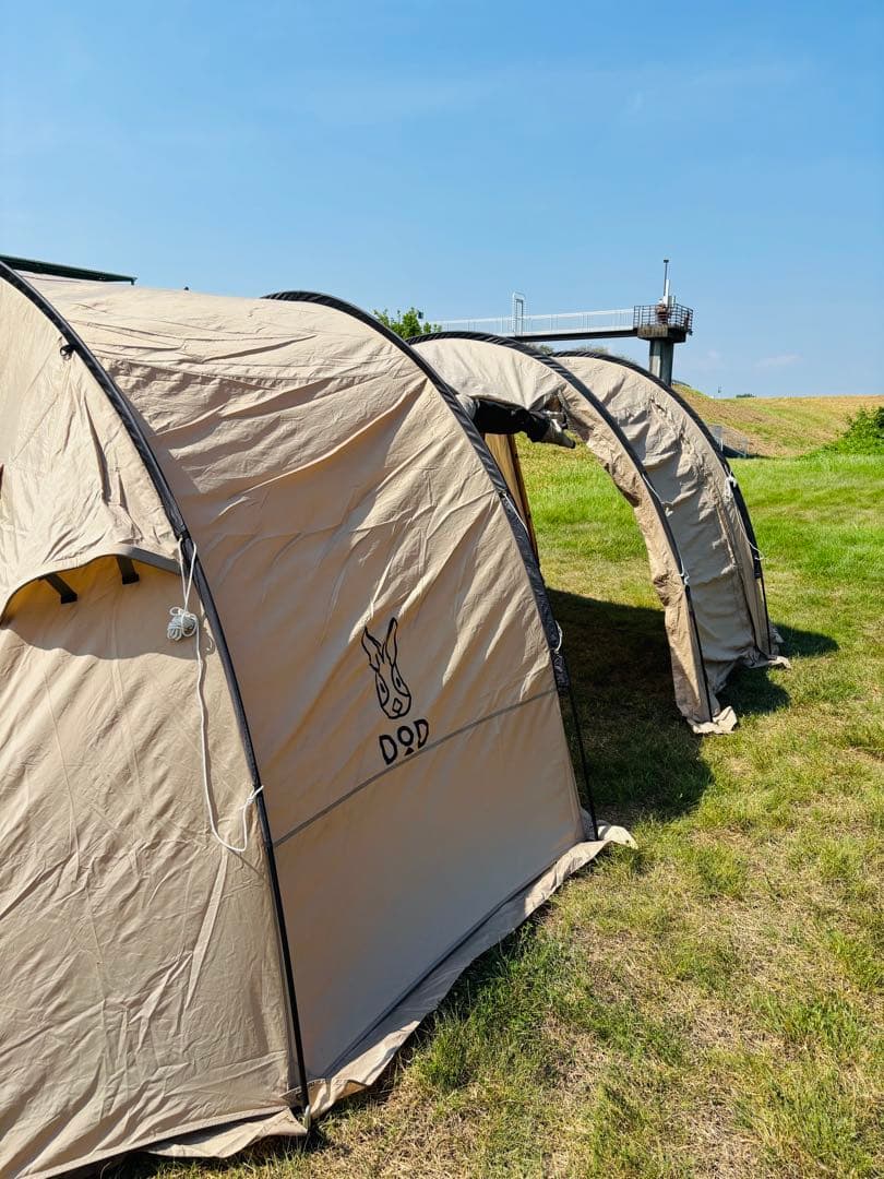 カマボコテント　2 タンカラー