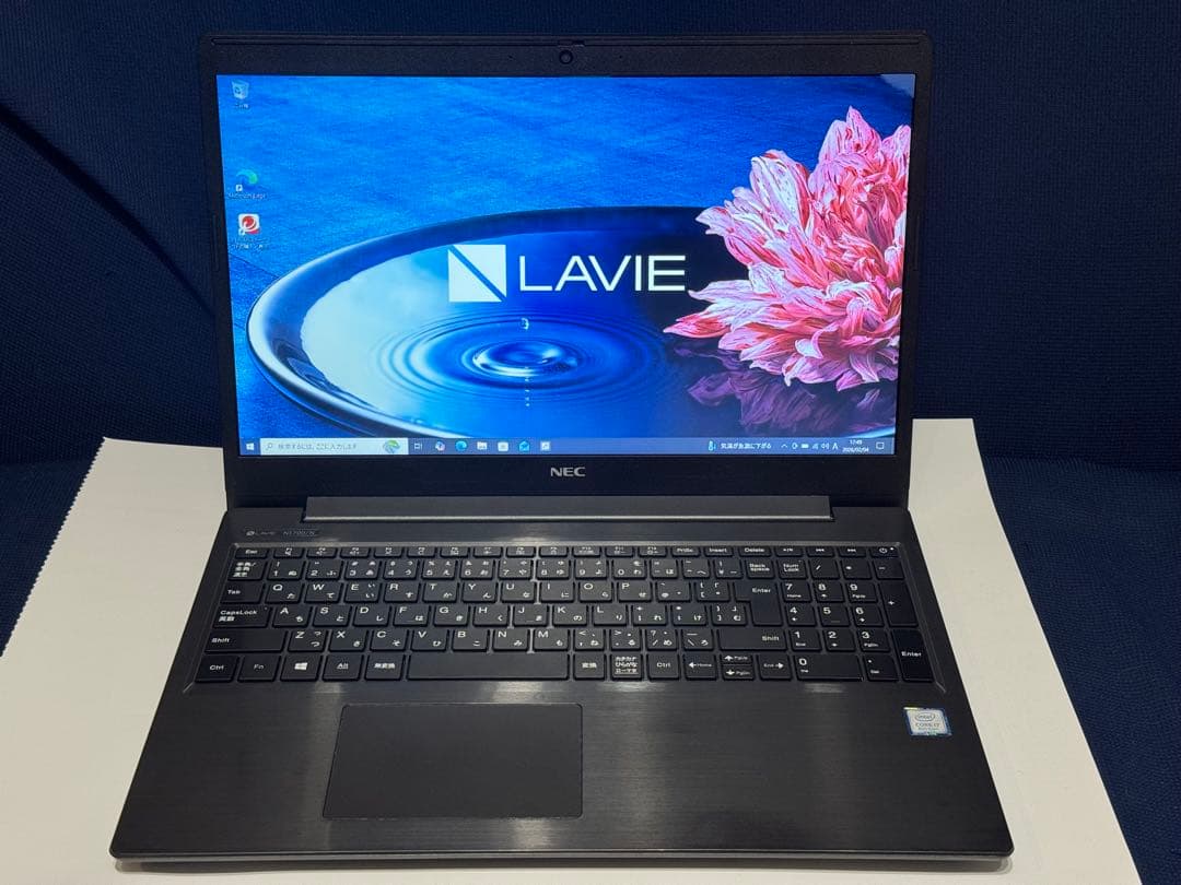 NEC LAVIE NS700/N Core i7 第8世代