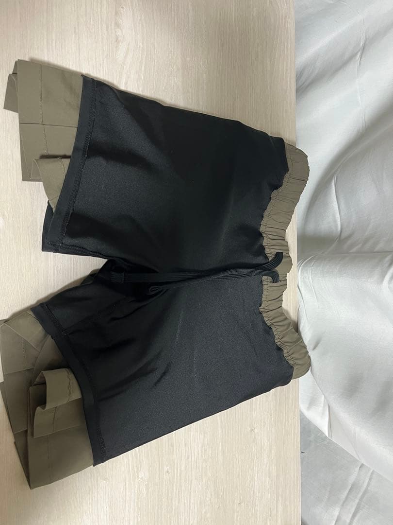 美品 ranor ラナー プリーツランニングスカート XS オリーブ トレラン