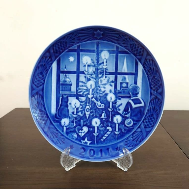 ロイヤルコペンハーゲン　イヤープレート　2011年　サイン入り