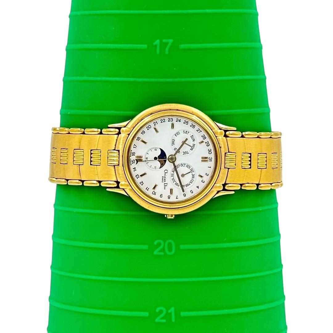 ディオール　腕時計　クロノグラフ　ムーンフェイズ　ゴールド　ラウンド　レディース