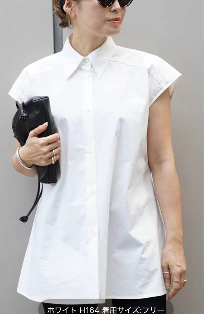 美品　ドゥーズィエムクラス　セルリ　今期ホワイト 半袖シャツ フリーサイズ