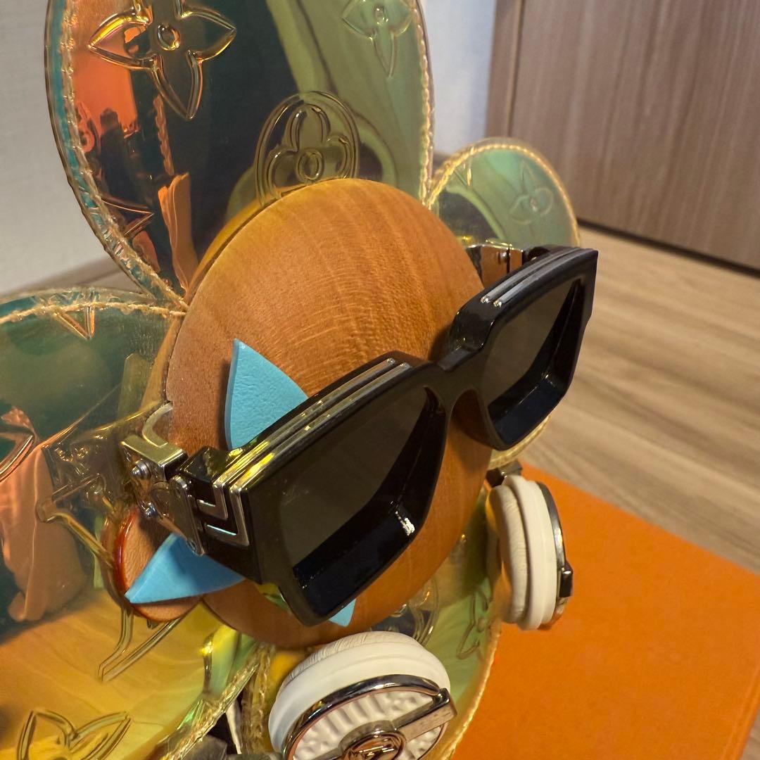 LOUIS VUITTON ルイヴィトン ヴィヴィエンヌ ヴァージルGI0511