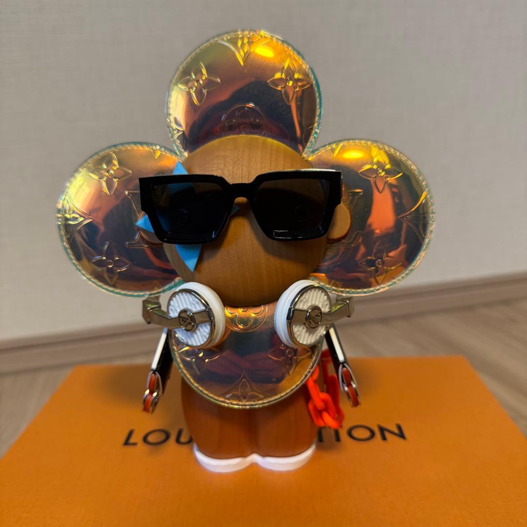 LOUIS VUITTON ルイヴィトン ヴィヴィエンヌ ヴァージルGI0511