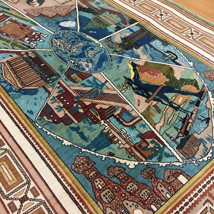 ヘレケシルク絨毯