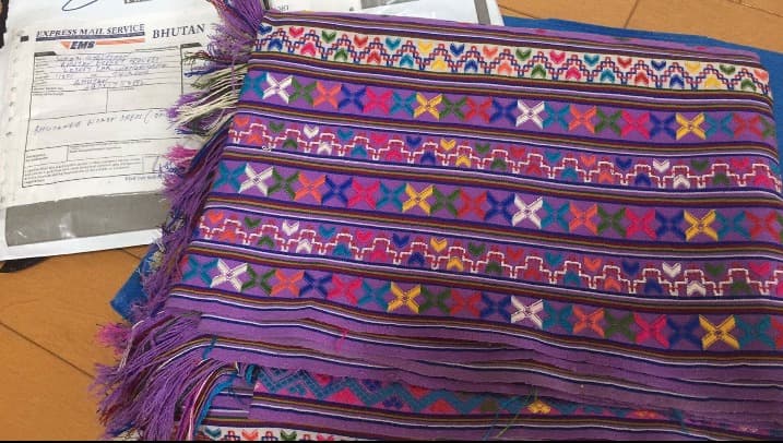 ブータン織物　完全ハンドメイド