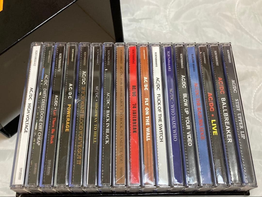 AC/DC 17枚組ボックスセット　おまけ付き